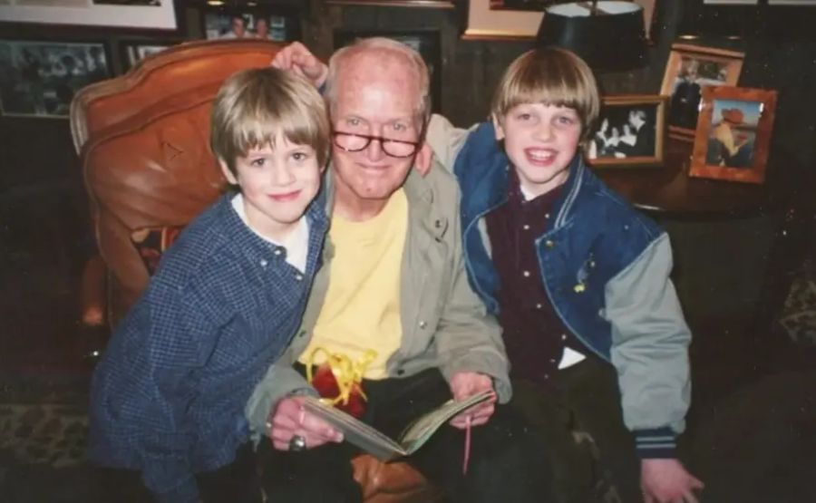 The Artful Journey of Henry Elkind: Blending Creativity with Precision 3 Untitled design 51