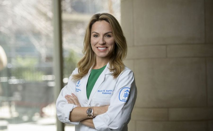 Dr. Nicole Saphier Net Worth: From Medical Expertise to Media Stardom 1 Dr. Nicole Saphier Net Worth: From Medical Expertise to Media Stardom