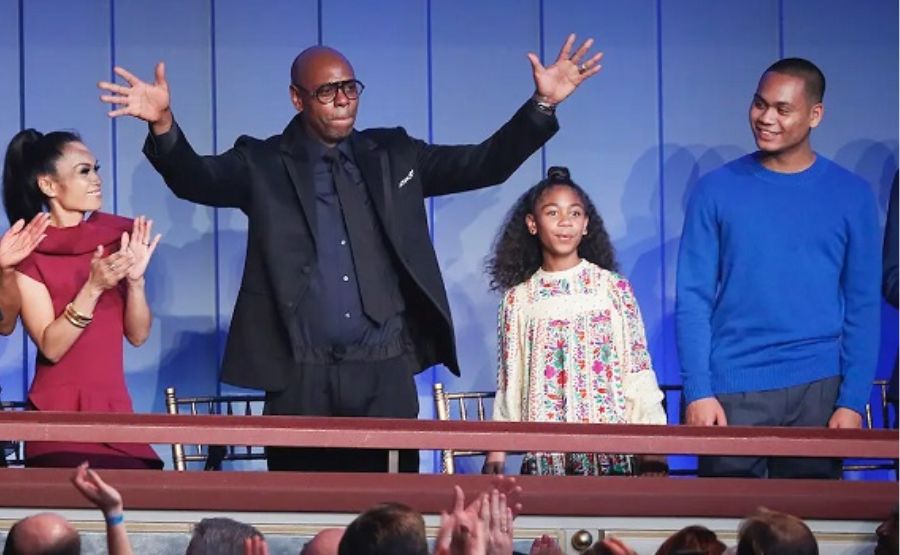 Untitled design 2025 11 17T220357.467