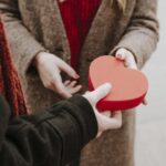 Love, Flirting, and Casual Romance: Idioms to Know