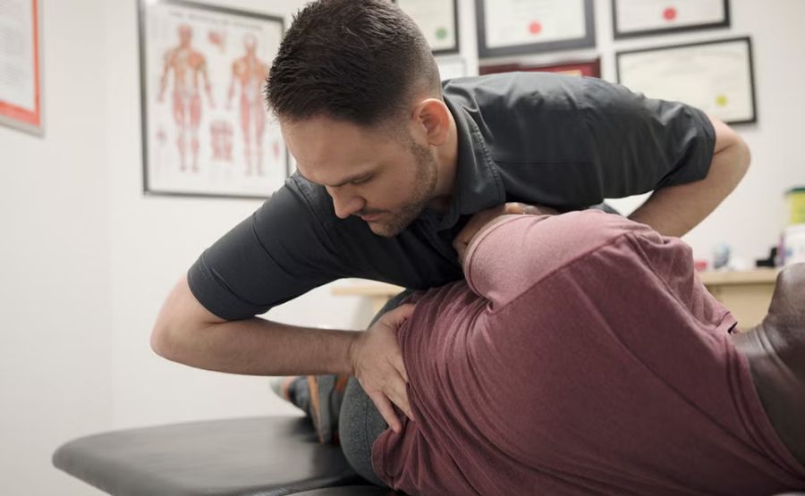 Common Conditions Effectively Treated at the Chiropractic Center 2 Common Conditions Effectively Treated at the Chiropractic Center