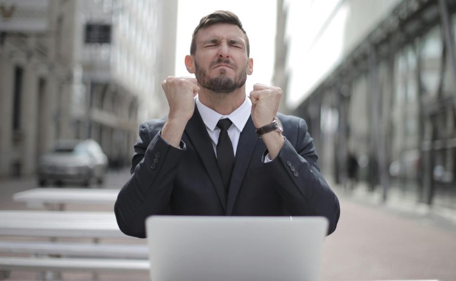 The Quiet Courage of Being Yourself in A World That Expects Conformity