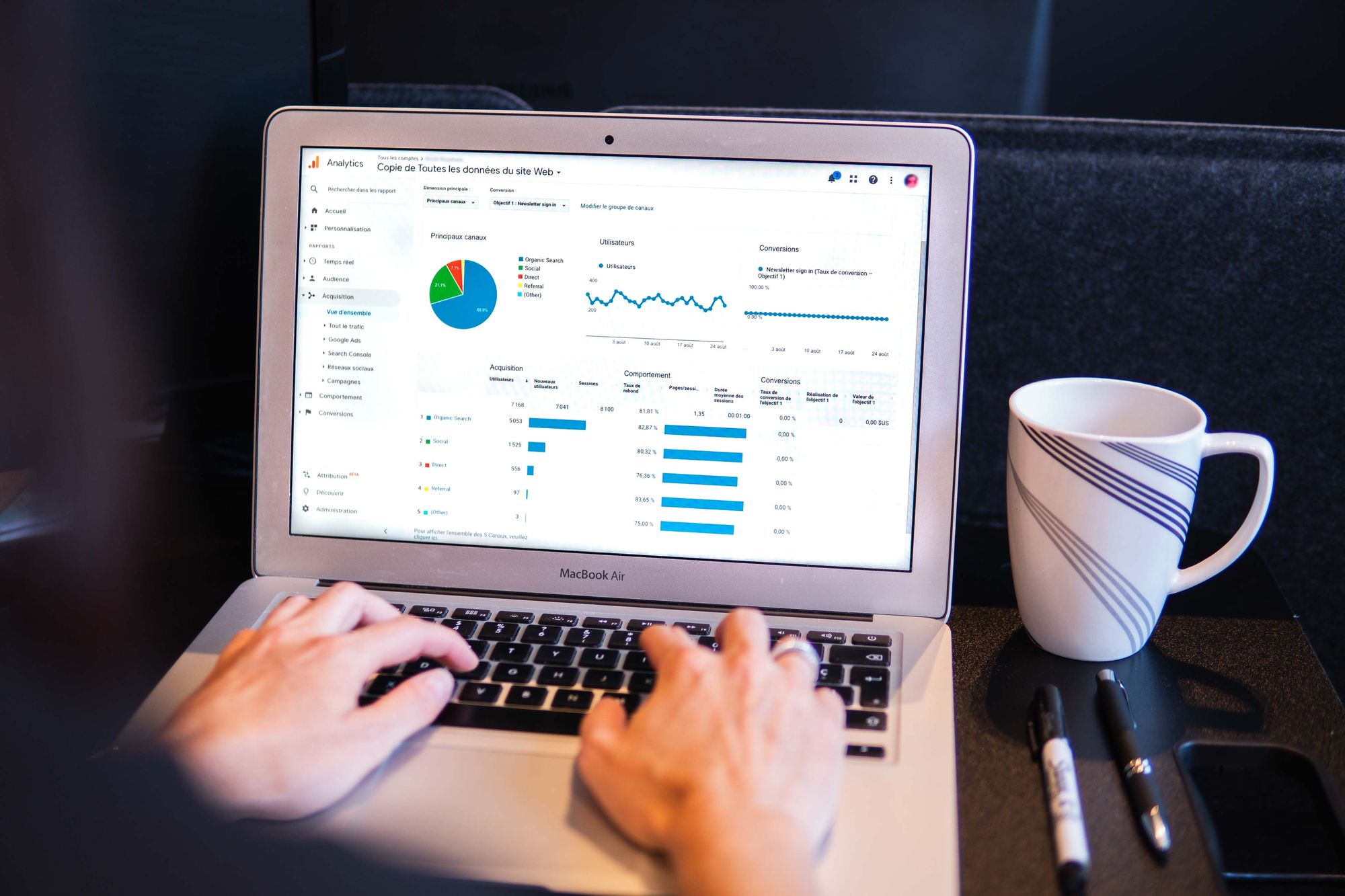 The Connection Between Accounting Firms And Investor Confidence 2 myriam jessier eveI7MOcSmw unsplash