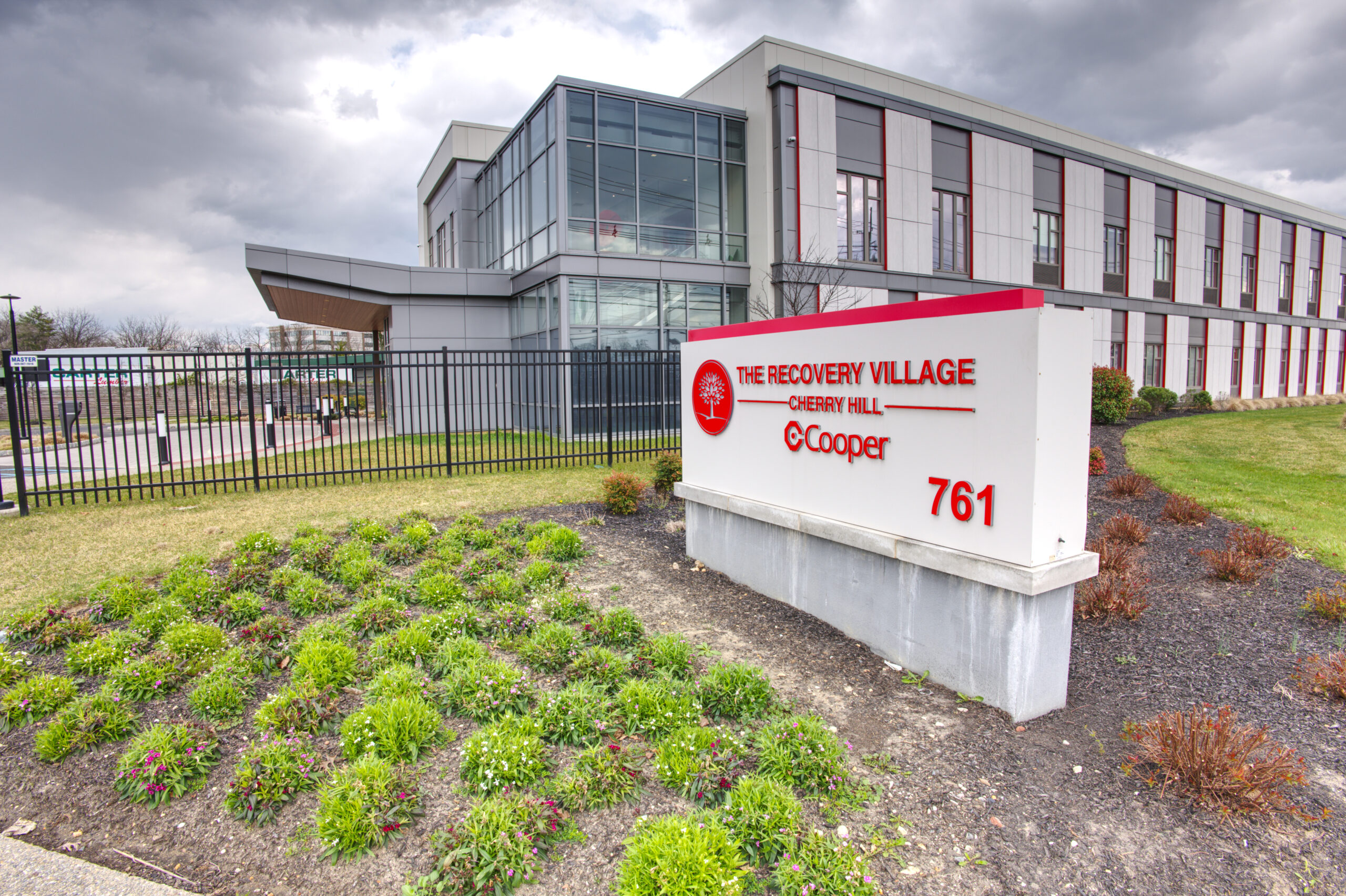Navigating the Path to Recovery: A Comprehensive Guide to Choosing an Alcohol Rehab Center 6 The Recovery Village Cherry Hill at Cooper Drug and Alcohol Rehab near Philadelphia in New Jersey 1 scaled 1
