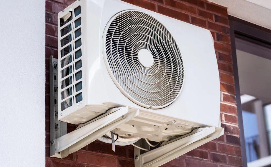 Efficient Heating and Cooling Through Professional Ductless System Care 