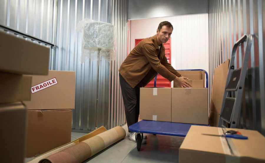 Self Storage Dubai: Save Time and Money When You Move